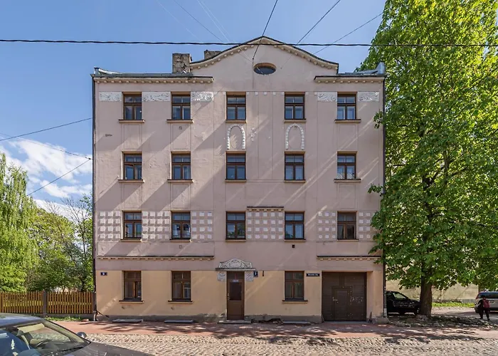 Top-floor With Courtyard View In Unesco Area, Murnieku Street * ريغا